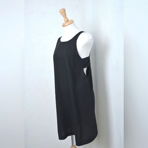Abercrombie & Fitch | Black sleevless with size cut out women's dress
